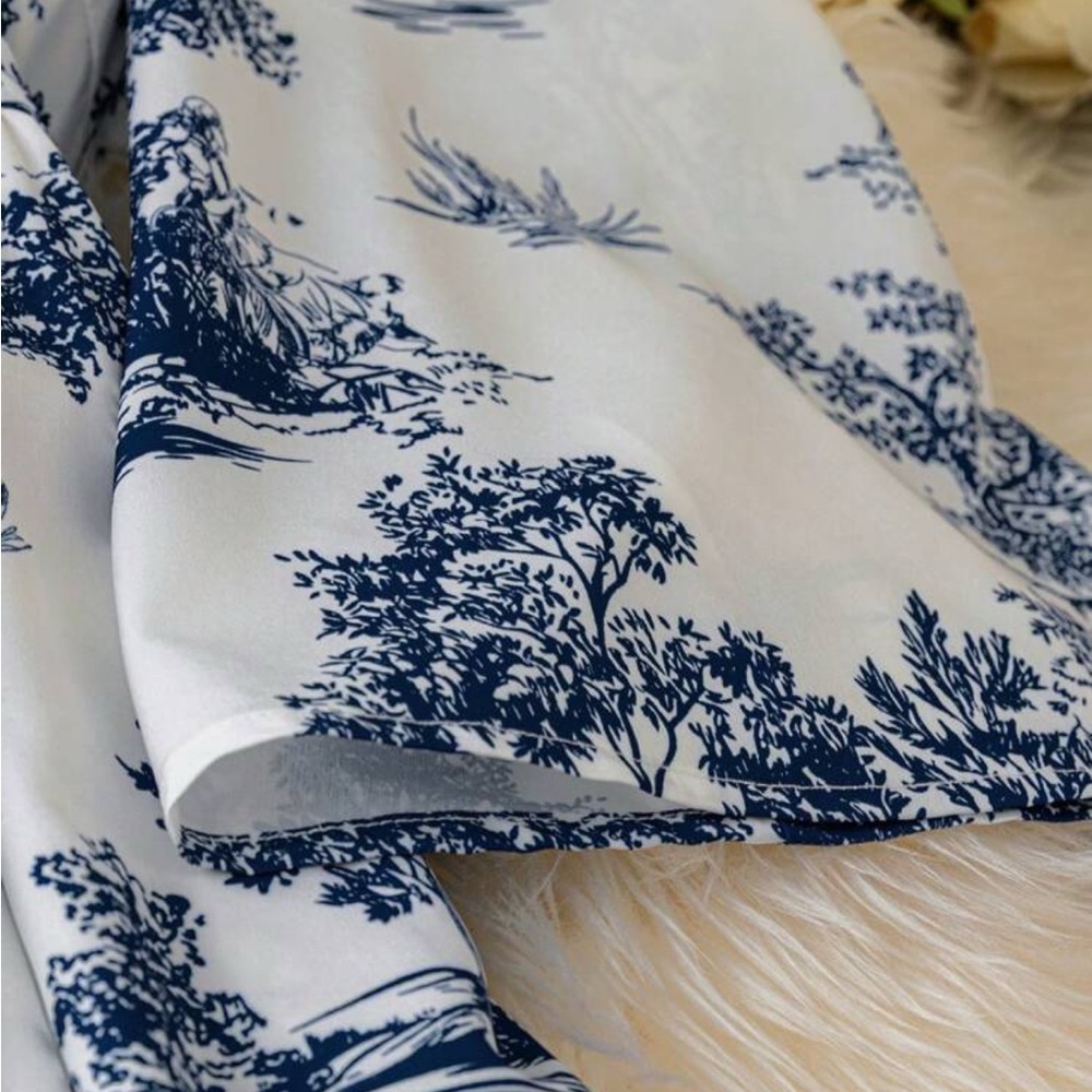 Elegant Plus Size Blue and White Floral Maxi Dress - Picture 3 of 5